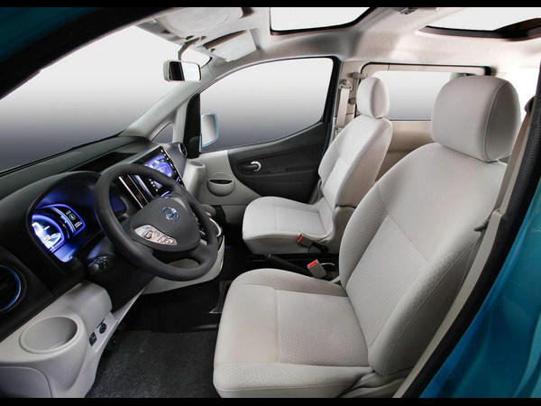 నిస్సాన్ ఈ-ఎన్‌వి200 (ఎలక్ట్రిక్ ఇవాలియా)