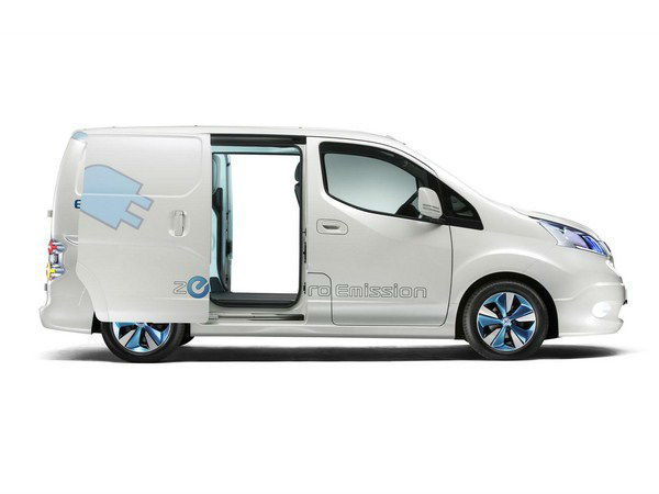 నిస్సాన్ ఈ-ఎన్‌వి200 (ఎలక్ట్రిక్ ఇవాలియా)