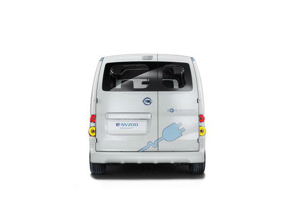 నిస్సాన్ ఈ-ఎన్‌వి200 (ఎలక్ట్రిక్ ఇవాలియా)