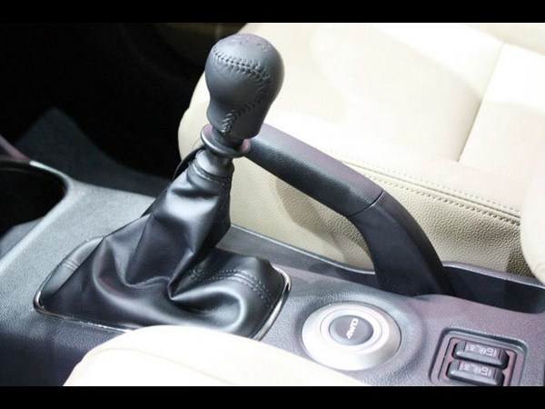 2013 మిత్సుబిషి అవుట్‌లాండర్