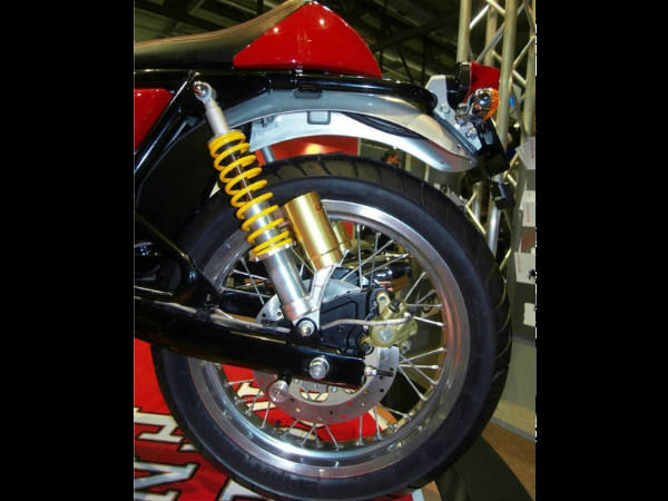 రాయల్ ఎన్‌ఫీల్డ్ కెఫే రేసర్ 535