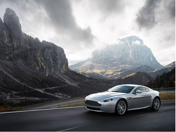 ఆస్టన్ మార్టిన్‌ వి8 వ్యాంటేజ్‌