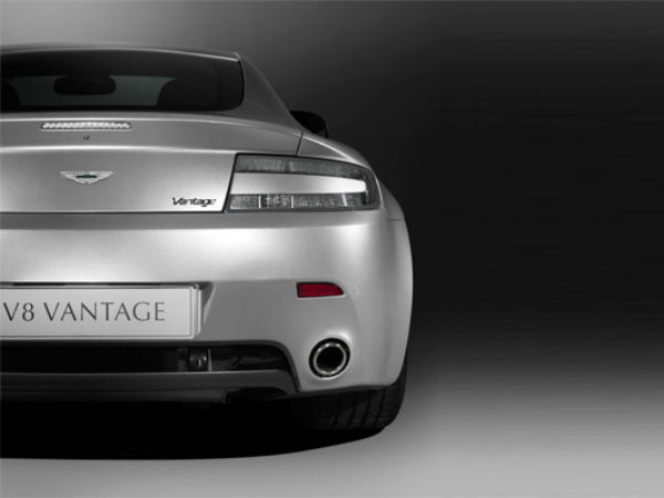 ఆస్టన్ మార్టిన్‌ వి8 వ్యాంటేజ్‌