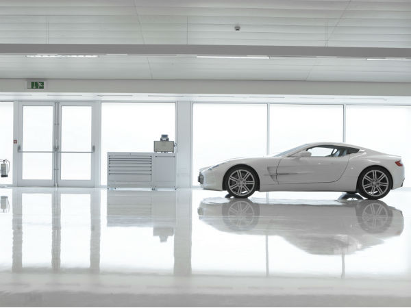 ఆస్టన్ మార్టిన్ ప్లాంట్