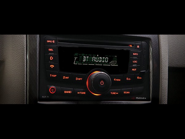 2013 మహీంద్రా వెరిటో ఎగ్జిక్యూటివ్ ఎడిషన్