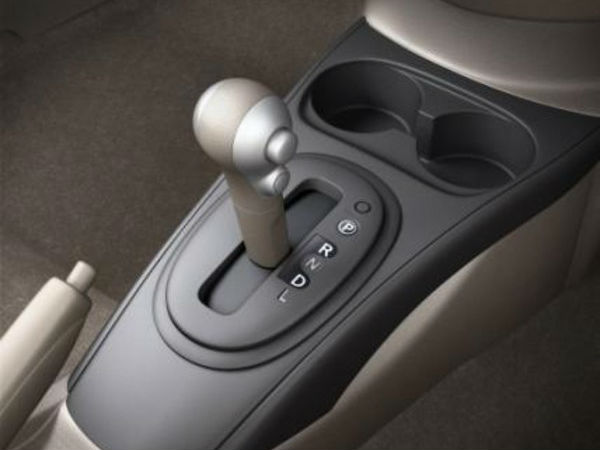 రెనో స్కాలా ఆటోమేటిక్