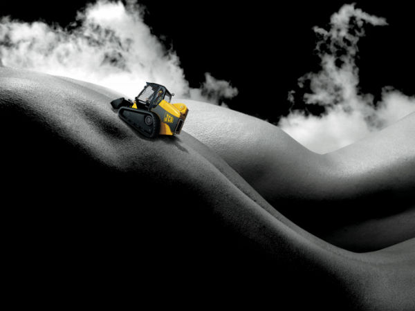 జెసిబి క్యాలెండర్ మోడల్స్