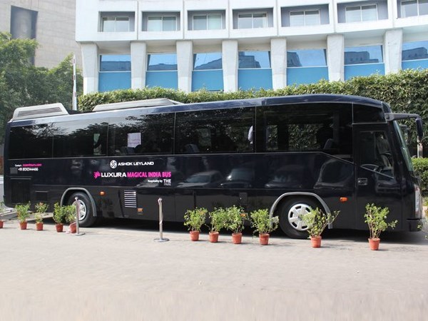 లగ్జురా మ్యాజికల్ బస్సును విడుదల చేసిన అశోక్ లేలాండ్