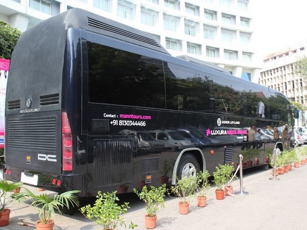 లగ్జురా మ్యాజికల్ బస్సును విడుదల చేసిన అశోక్ లేలాండ్