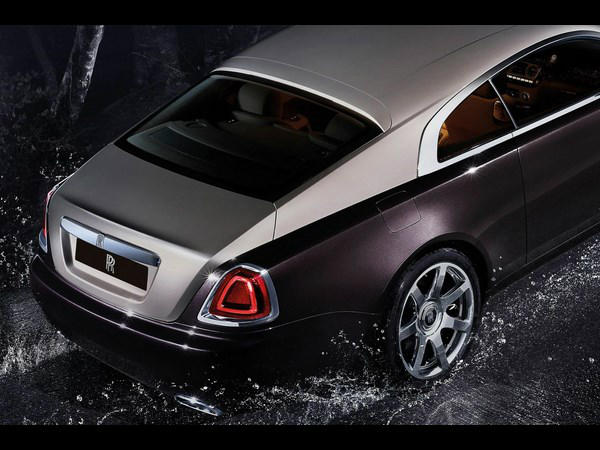 హై పెర్ఫామెన్స్ రోల్స్ రాయిస్ వ్రైత్