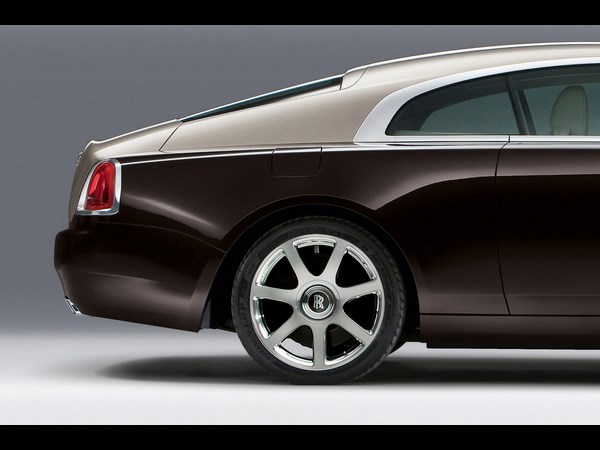 హై పెర్ఫామెన్స్ రోల్స్ రాయిస్ వ్రైత్