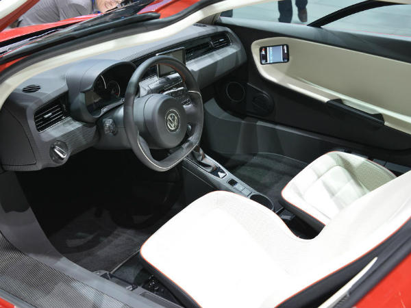 జెనీవా మోటార్ షోలో ఫోక్స్‌వ్యాగన్ ఎక్స్ఎల్1