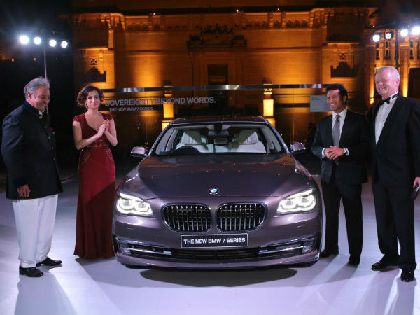 కొత్త బిఎమ్‌డబ్ల్యూ 7-సిరీస్ ఆవిష్కరణ