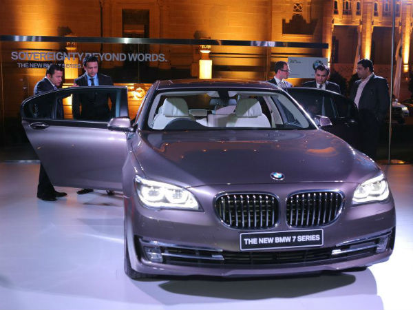 కొత్త బిఎమ్‌డబ్ల్యూ 7-సిరీస్ ఆవిష్కరణ