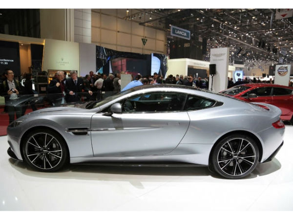 జెనీవాలో మెరిసిన ఆస్టన్ మార్టిన్ వాంక్విష్ సెంచరీ ఎడిషన్