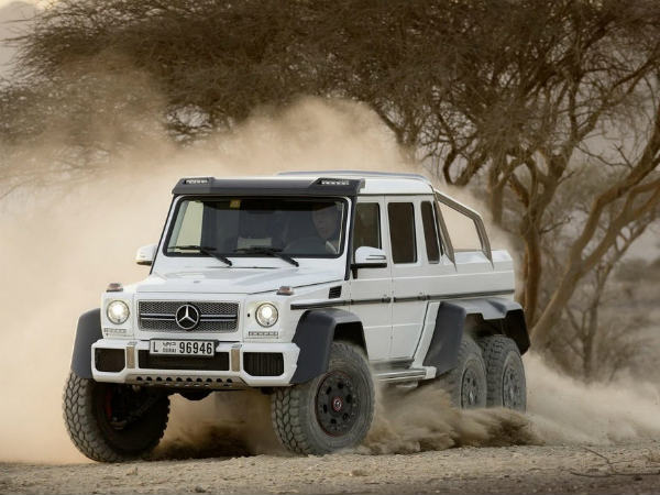 మెర్సిడెస్ బెంజ్ జి63 ఏఎమ్‌జి 6X6