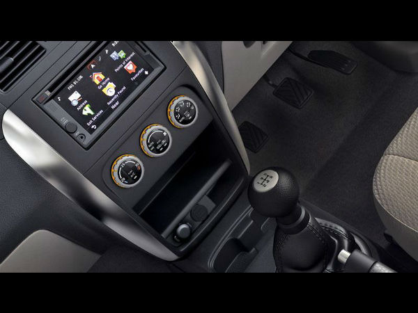 2013 మారుతి సుజుకి ఎస్ఎక్స్4: రివ్యూ