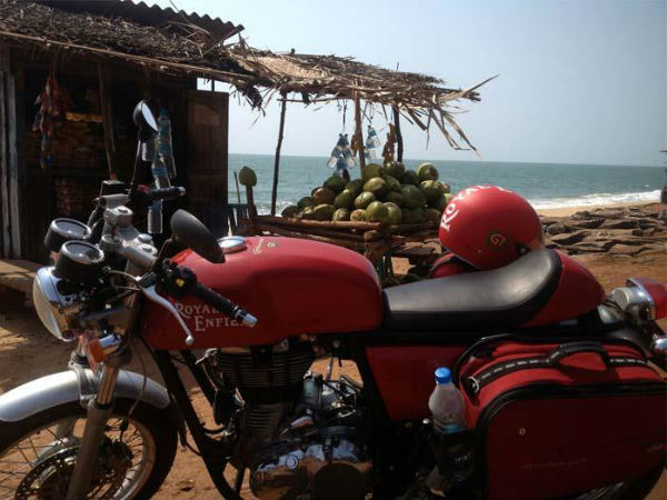 రాయల్ ఎన్‌ఫీల్డ్ కెఫే రేసర్ 535