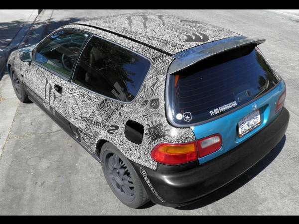 షాన్ లిస్‌జాక్ హోండా సివిక్ స్క్రాచ్ ఆర్ట్