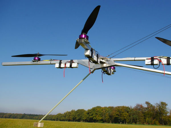 'ఈ-వోలో' మల్టీకాప్టర్‌లో పక్షిలా ఎగిరిపోదాం రండి