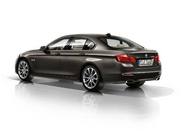 2014 బిఎమ్‌డబ్ల్యూ 5-సిరీస్ ఫేస్‌లిఫ్ట్