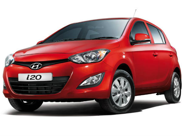 కార్లపై భారీ తగ్గింపులు