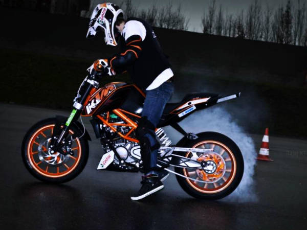 ఆఫ్-రోడింగ్