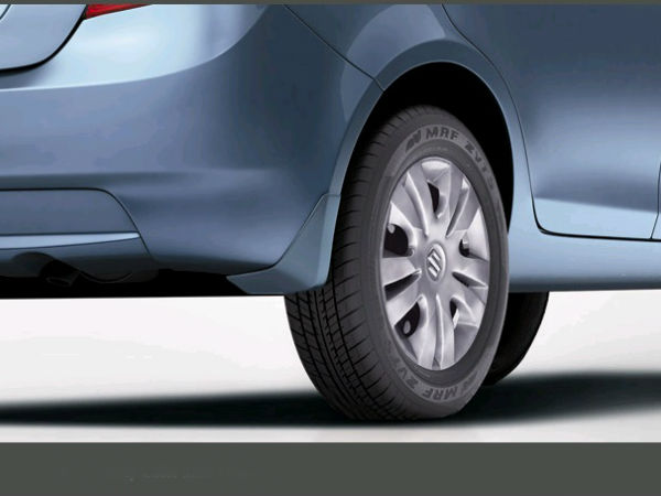 బాడీ కలర్ మడ్‌ఫ్లాప్స్