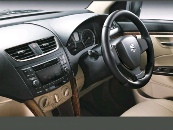 ఫుల్ లెథర్ బ్లాక్ కలర్ స్టీరింగ్ వీల్ కవర్