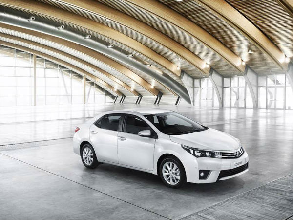 యూరోపియన్ వెర్షన్ 2014 టొయోటా కరోలా 