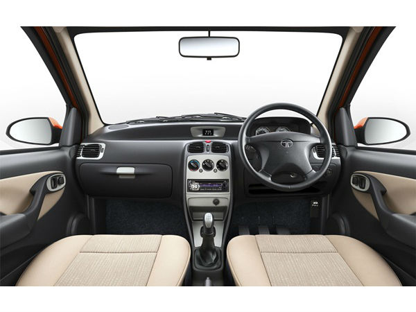 అప్‌గ్రేడెడ్ టాటా ఇండిగో ఈసిఎస్ ఇంటీరియర్