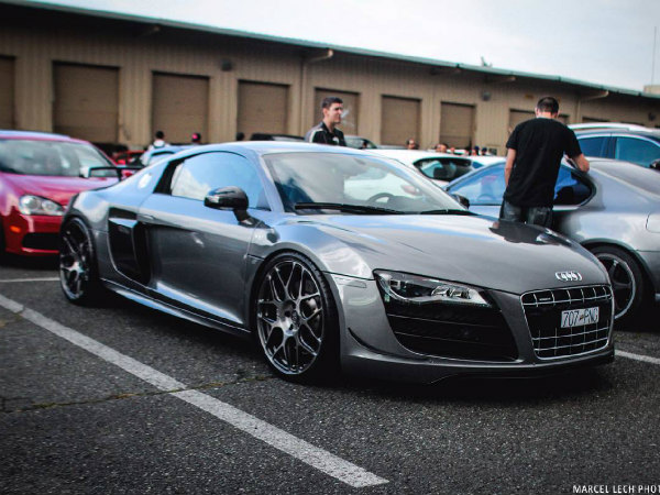 ఇంపోర్ట్‌ఫెస్ట్ 2013లో మెరిసిన కార్స్ అండ్ గర్ల్స్