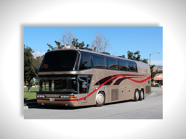 1997 నియోప్లాన్ టూర్ బస్