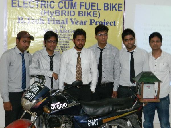 పెట్రోల్, బ్యాటరీ పవర్‌తో నడిచే హైబ్రిడ్ బైక్