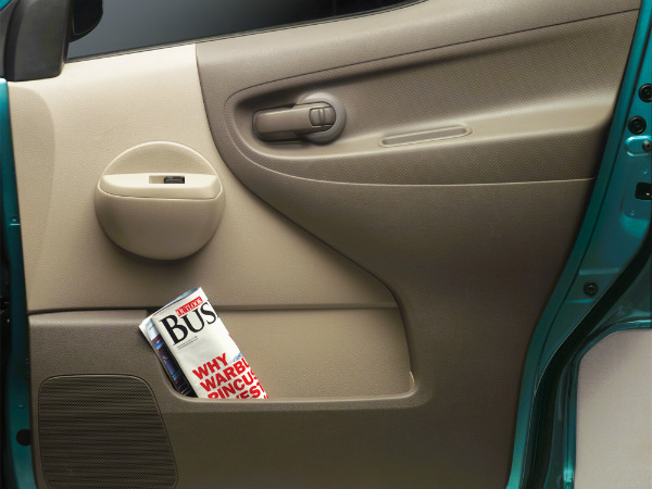 నిస్సాన్ ఇవాలియా