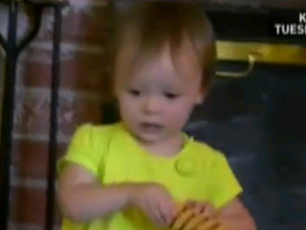 కారు కొన్న 14 నెలల చిన్నారి