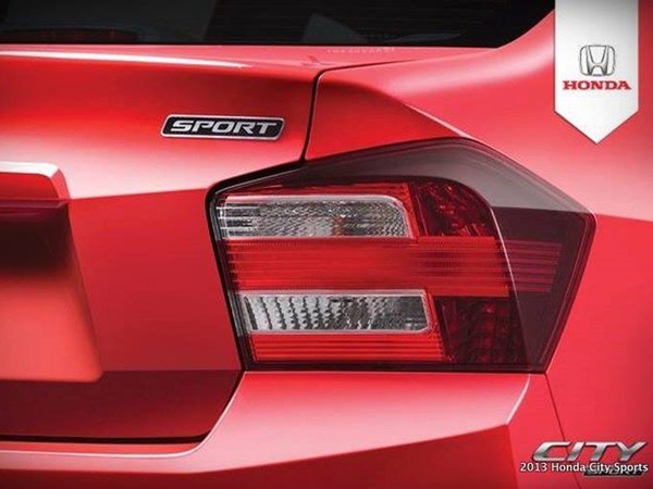 రెడ్ ర్యాలీ సాలిడ్ కలర్