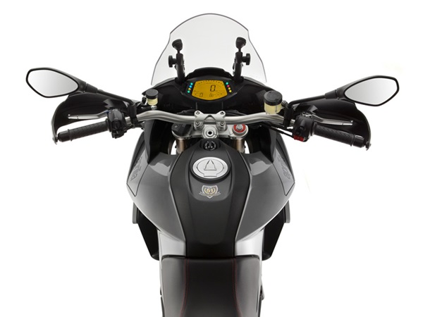 ఆప్రిలియా కపోనార్డో 1200