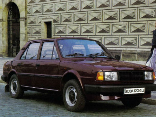 స్కొడా ఎస్టెలె (1988)