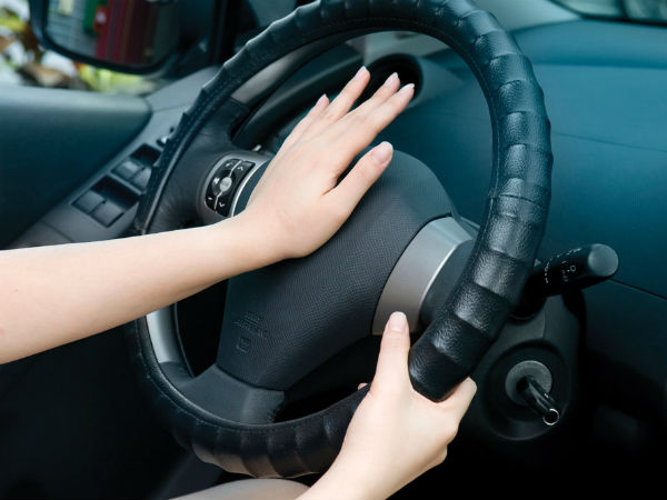 అనవసరంగా హారన్ కొట్టకండి