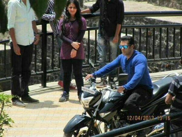 సుజుకితో సల్మాన్ ఖాన్ 'జై హో'