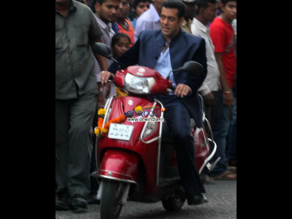 సుజుకితో సల్మాన్ ఖాన్ 'జై హో'