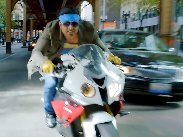 ధూమ్ 3లో అమీర్ 'సూపర్' సవారీ