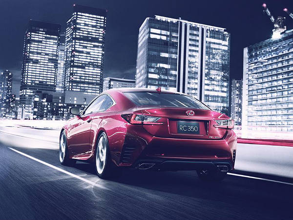 రియర్ డిజైన్