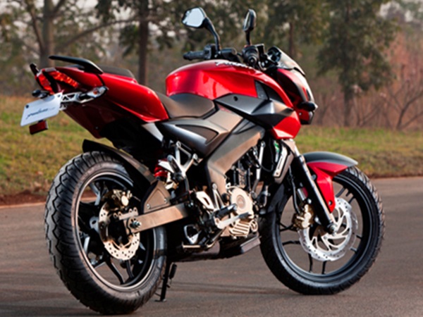 బజాజ్ పల్సర్ 200ఎన్ఎస్