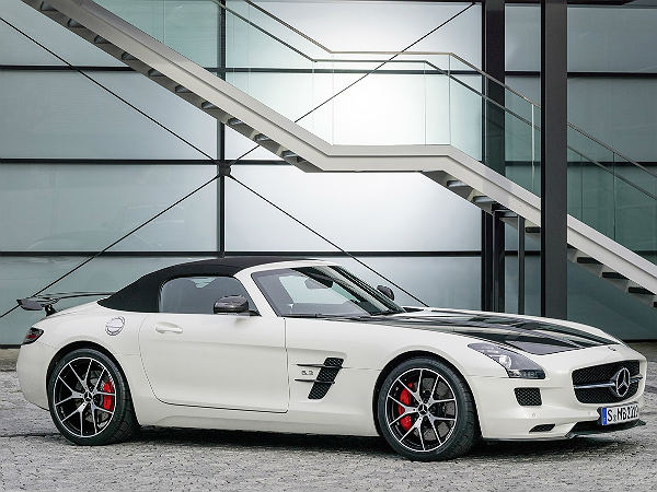 మెర్సిడెస్ బెంజ్ ఎస్ఎల్ఎస్ ఏఎమ్‌జి ఫైనల్ ఎడిషన్