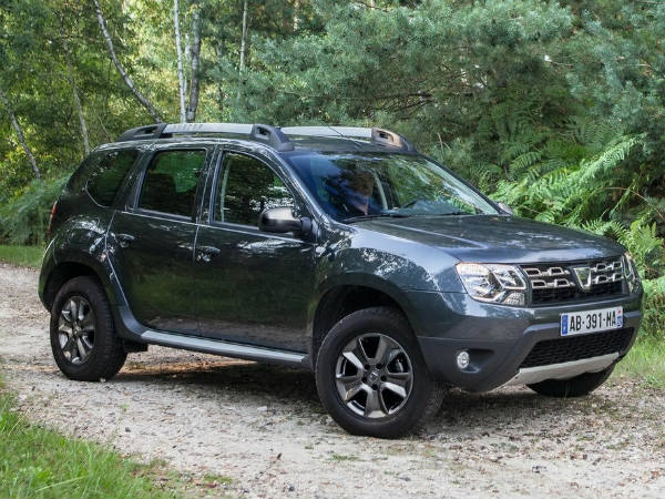 రెనో డస్టర్ ఫేస్‌లిఫ్ట్ వెర్షన్