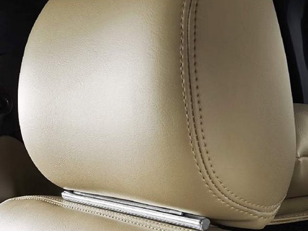 డిసి డిజైన్స్ 'ఫోర్డ్ ఈకోస్పోర్ట్'