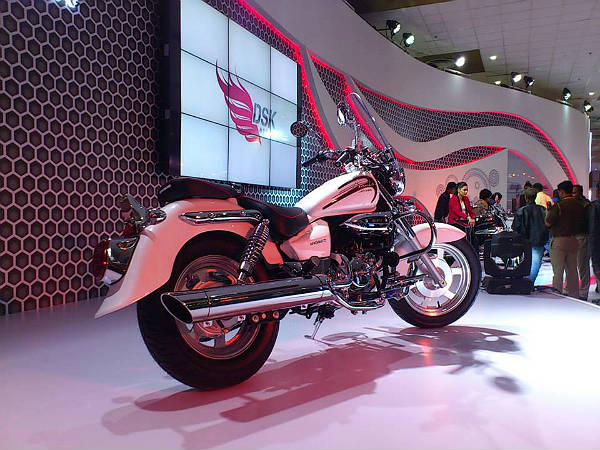 హ్యోసంగ్ ఆక్విలా 250 విడుదల