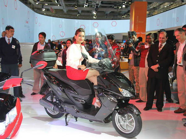 హీరో జిర్ 150సీసీ స్కూటర్ 